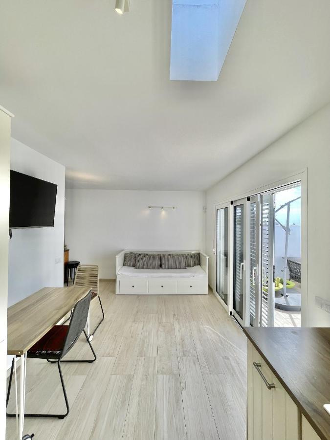 Casahost Townhouse Lise Villa Puerto del Carmen  Ngoại thất bức ảnh